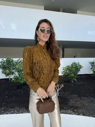 Azzurra pitsinen läpikuultava pusero