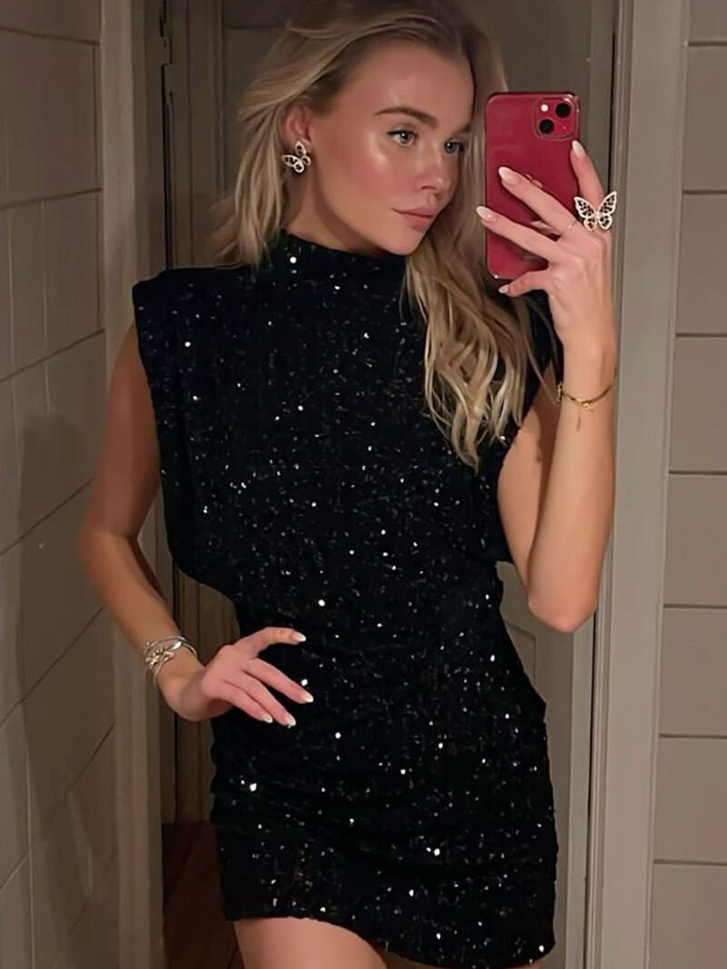 SOERA Gillian Glitter Mini Dress - Dresses - Soera-Annie-Velvet-Dress-Black/S Black S