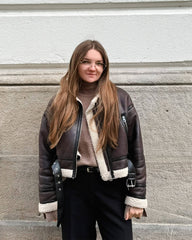 Elora keinonahkatakki